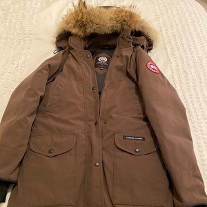 Canada Goose Brown Jacket - Size M
